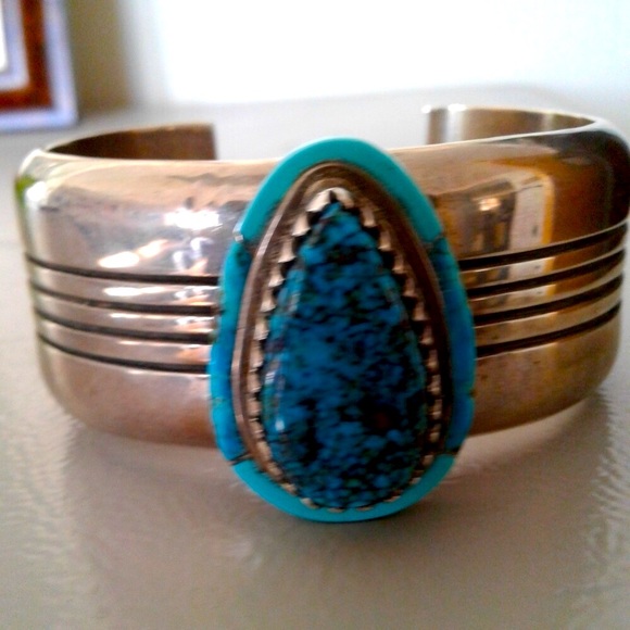 Vintage Native American Navajo Statement Bracelet - Picture 4 of 8